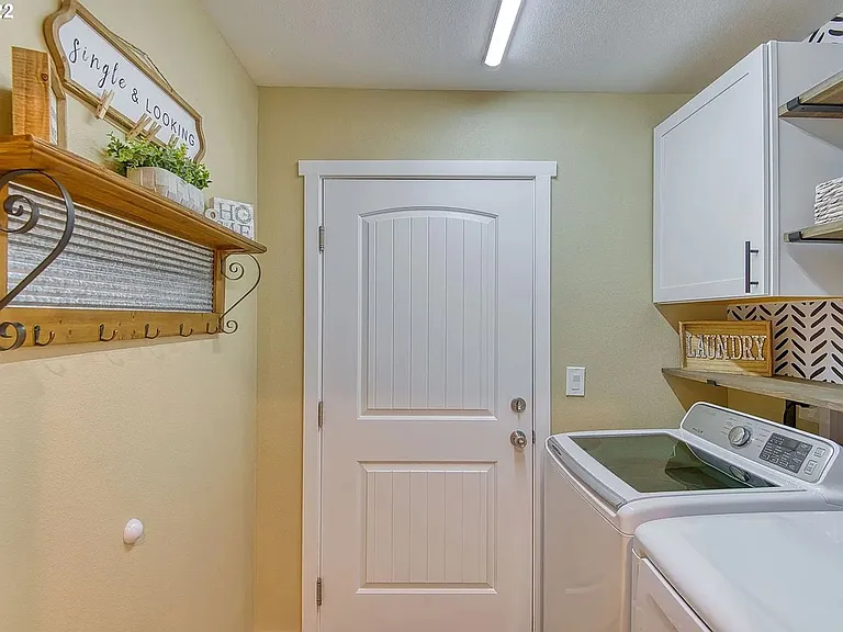 1154 Nautical Ln — Photo 18