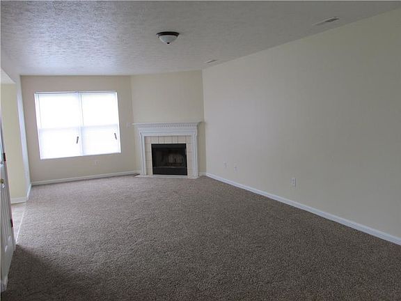 2nd image of 3140 S Temple Ave