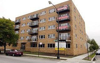 1st image of 2525 W Bryn Mawr Ave APT 403