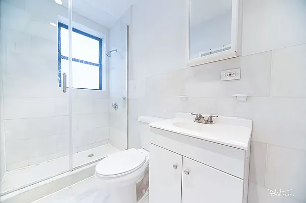 Rented by Platinum Properties | media 15