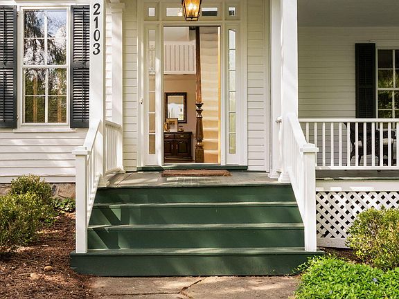4th image of 2103 Geddes Ave