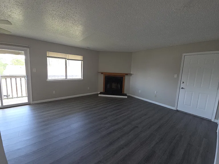 9520 4th Bay St #403 — Photo 23