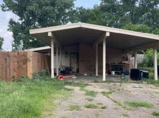 1505 Berry Ln, Longview, TX 75602