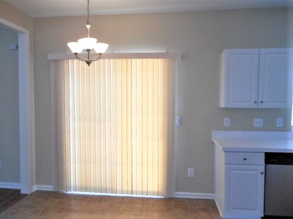 5th image of 4006 Shire Ct