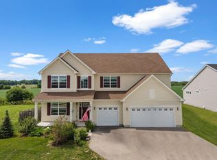 1812 Empress Ct, Elgin, IL 60124