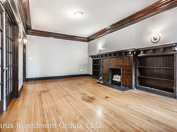4th image of 5616 S King Dr APT 3