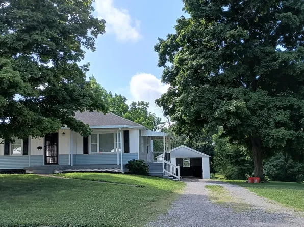 76 Alta Vista Dr, Walton, KY 41094