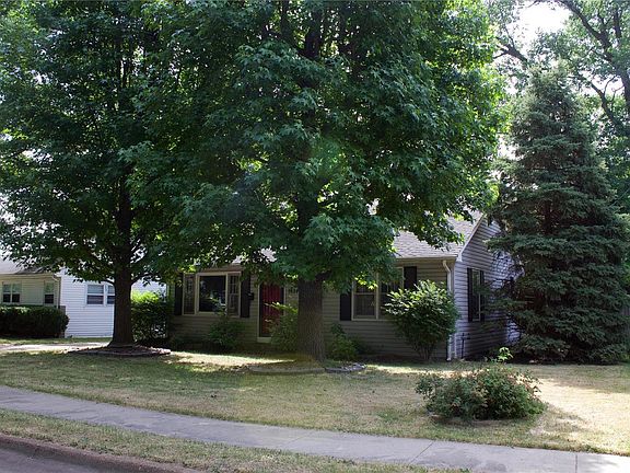2nd image of 1624 Lindell Blvd