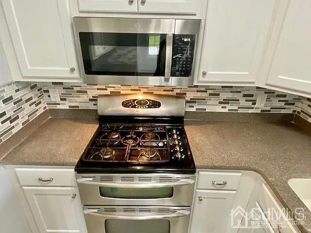 3001 Lighthouse Ln — Photo 8
