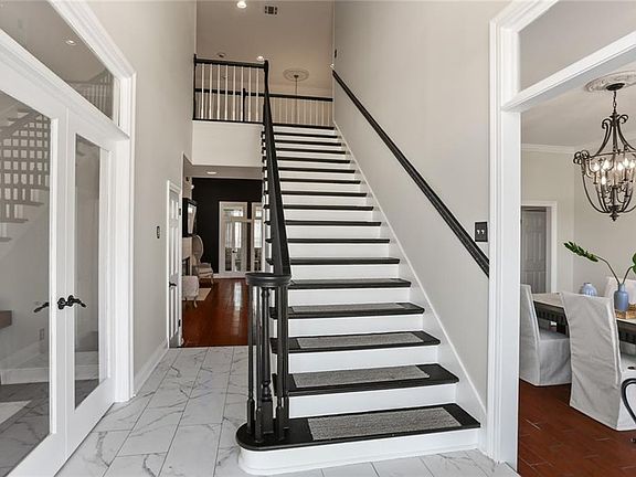 3rd image of 71 Lakewood Estates Dr