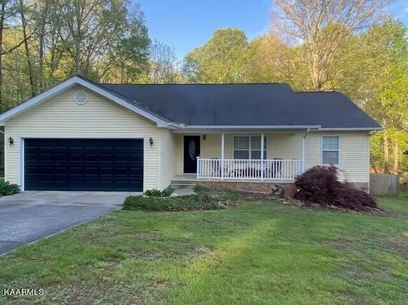 2904 Cansler Dr, Maryville, TN 37801