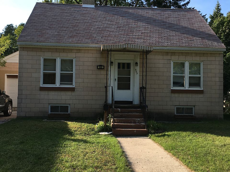 1st image of 909 S 5th Ave