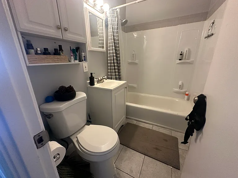35 Glencoe St #24 — Photo 5