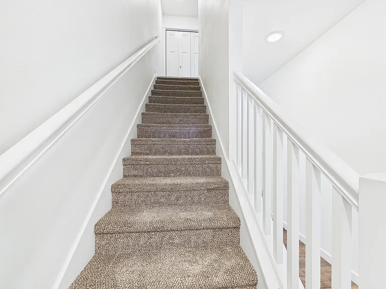 330 Park Way #B — Photo 12