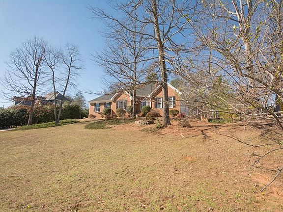 2nd image of 3570 Millers Pond Way