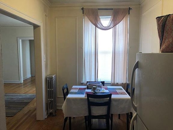 3rd image of 4045 N Laporte Ave APT G2