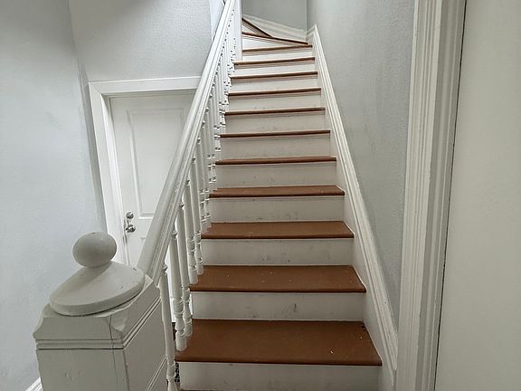 4th image of 514 N 24th St