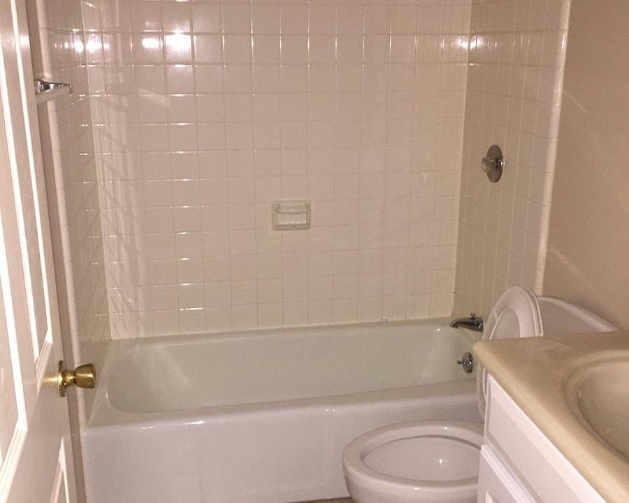 1st image of 397 Hidden Hollow Dr APT 101