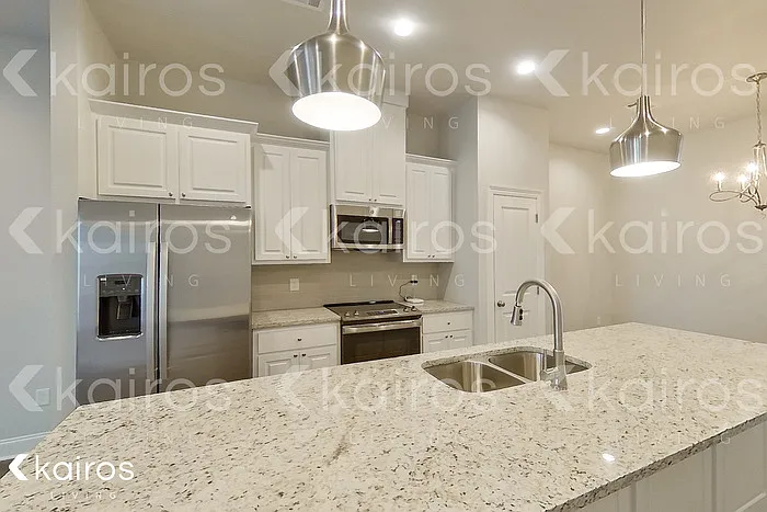 15631 Boothy Ln — Photo 7