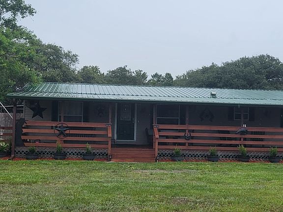 2nd image of 39750 Anchor Ave