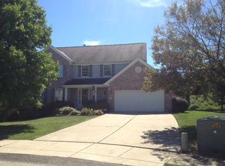 6 Windsor Way, Coraopolis, PA 15108