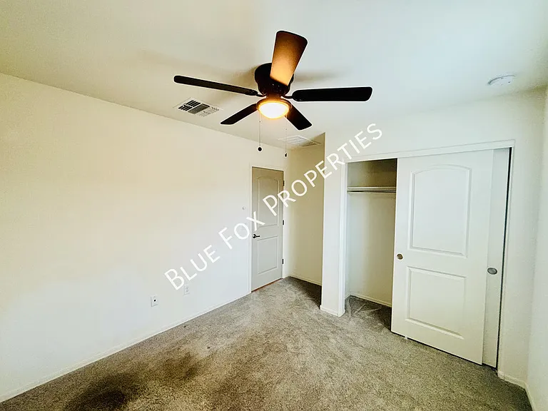 6563 W Camino Pizarro — Photo 18
