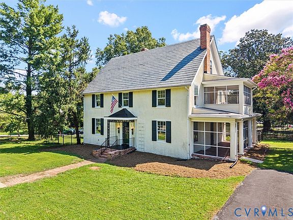 2nd image of 4121 Crestwood Rd