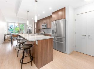 317 N 22nd Ave SW #302, Calgary, AB T2S 3H6