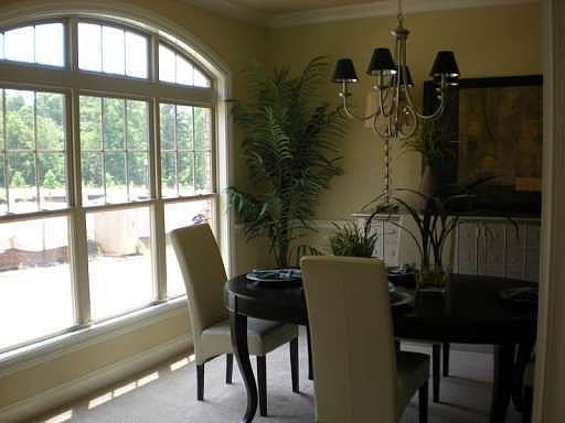 5th image of 4411 Felix Way SE