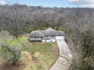 7235 Wallace Ave, Kansas City, MO 64133