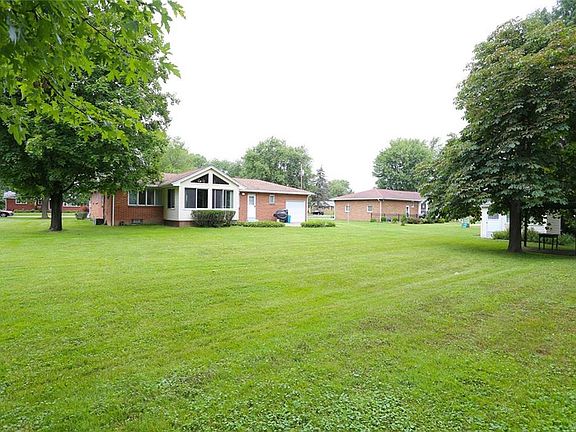 4th image of 5321 Vista Ave