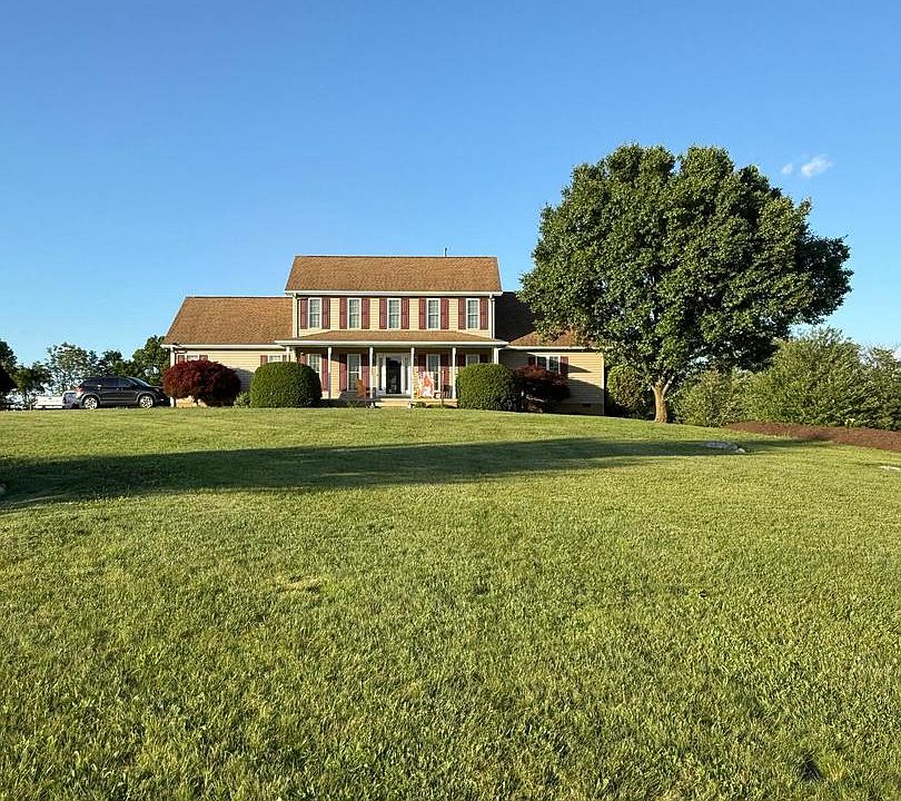 1st image of 160 Shirley Ct