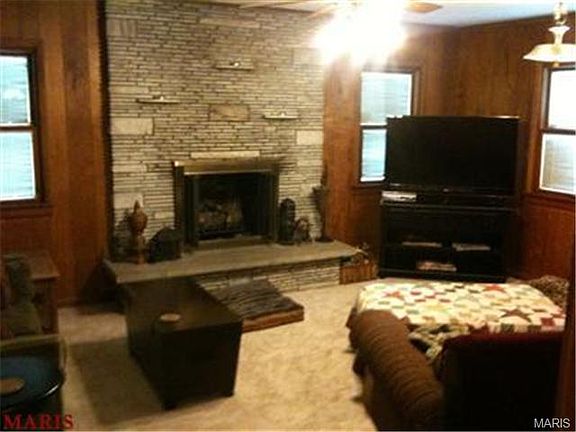 3rd image of 8746 Florence Ave