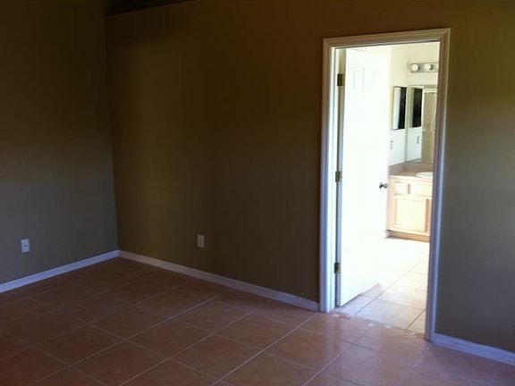 5th image of 5824 Rywood Dr