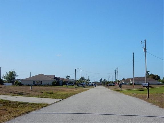 5th image of 2113 NW 16th Pl
