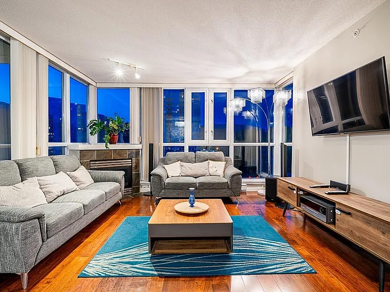235 Guildford Way #1105 — Photo 3
