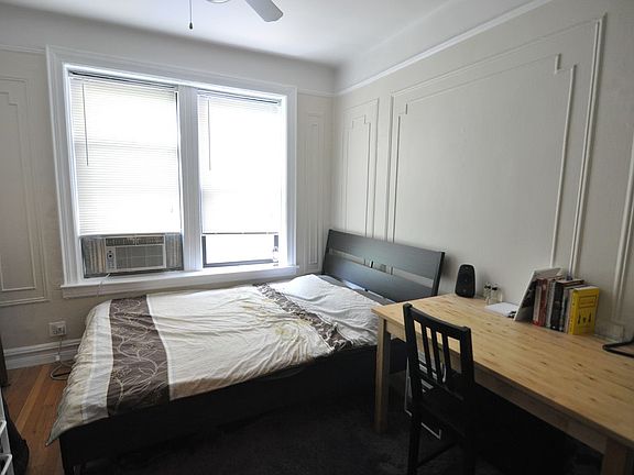 3rd image of 4610 Skillman Ave #2R