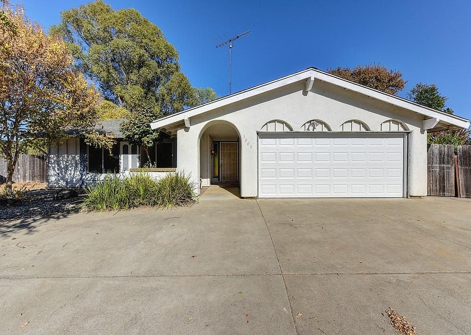 1st image of 3005 Brisbane Ct