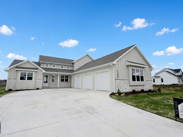 122 Beckerae Ct, Wrightstown, WI 54180