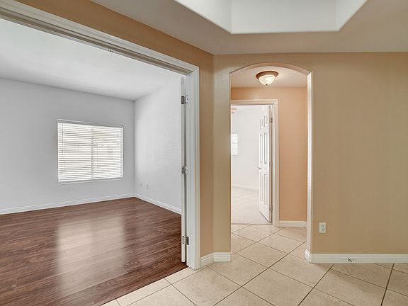 4th image of 10809 Garden Mist Dr APT 2026