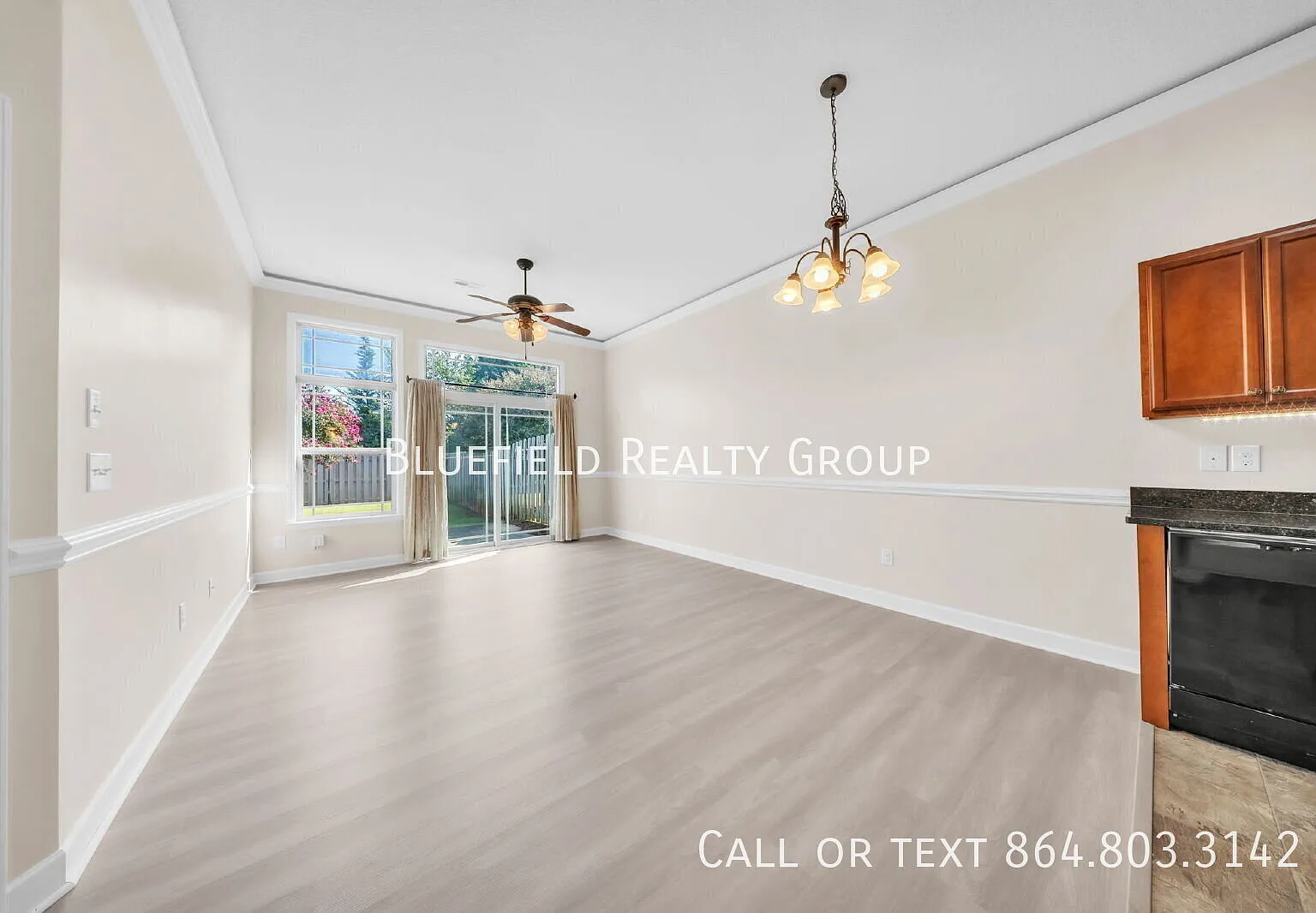3 bedrooms | 2.5 baths | private patio, fenced backyard & community pool $1,700/mo rent — Photo 4