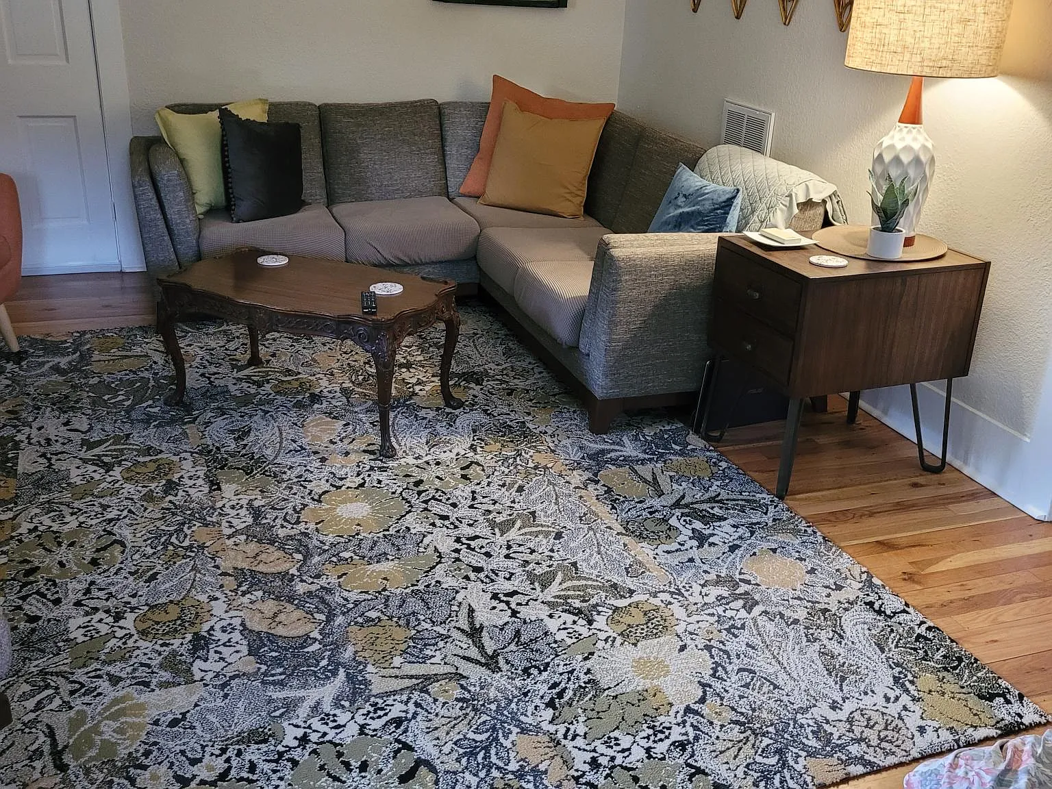 343 W Park Ave — Photo 2