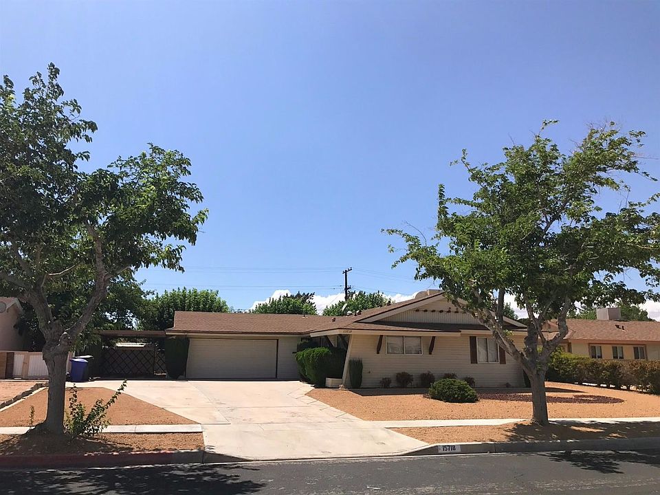 1st image of 15718 Gazelle St