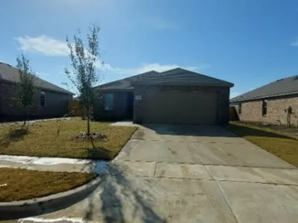 1425 Waverley Dr, Greenville, TX 75402