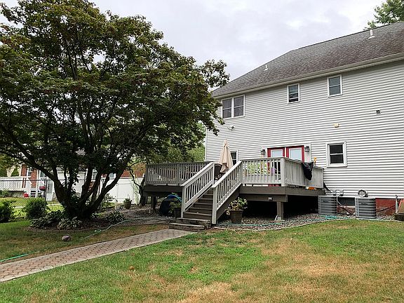 3rd image of 33 Cross St