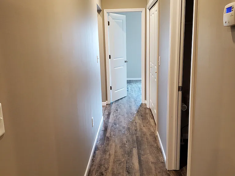 414 S Longbranch Dr — Photo 6