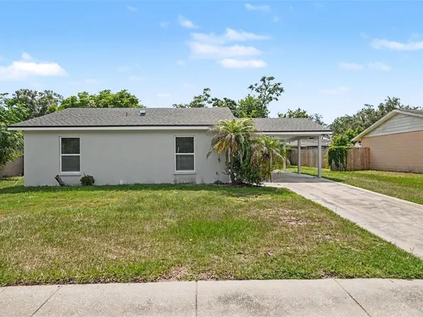 1224 Oak Valley Dr, Seffner, FL 33584