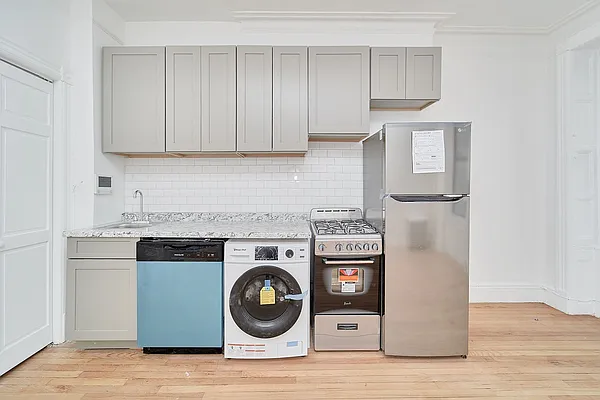 Rented by Living New York | media 17