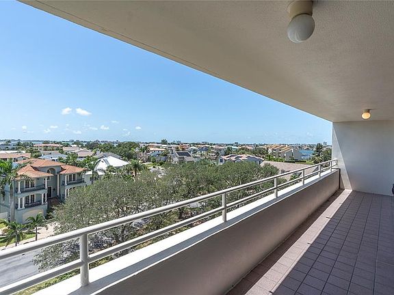 4th image of 5950 PELICAN BAY PLAZA S #601
