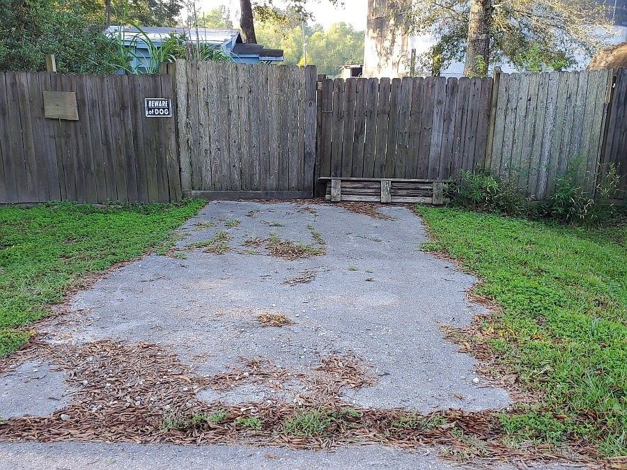 1st image of 19076 Acorn Hill Dr